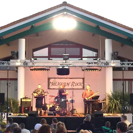 キャンプ場 Beau Mobilhome La Palmyre 4 Etoiles レ・マトゥ